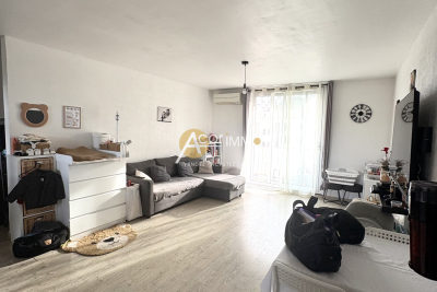 Appartement &agrave; vendre vue mer fours plages 