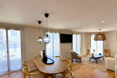 Appartement &agrave; louer &agrave; SANARY-SUR-MER  - 4 pi&egrave;ces - 75 m&sup2; 