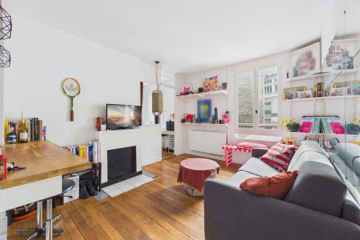 Appartement &agrave; vendre 3 pieces dernier etage 