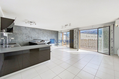 Appartement &agrave; vendre &agrave; MARSEILLE 11EME  - 4 pi&egrave;ces - 96 m&sup2; 