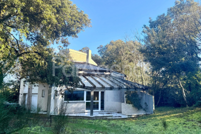 Maison &agrave; vendre &agrave; ST PALAIS SUR MER  - 4 pi&egrave;ces - 110 m&sup2; 