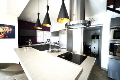 Maison &agrave; vendre &agrave; UZÈS  - 6 pi&egrave;ces - 160 m&sup2; 