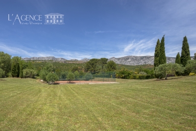 Maison &agrave; vendre &agrave; AIX-EN-PROVENCE Fenouilleres - 8 pi&egrave;ces - 296 m&sup2; 