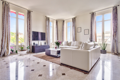 Appartement &agrave; vendre &agrave; NICE  - 4 pi&egrave;ces - 121 m&sup2; 