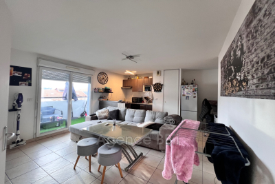 Appartement &agrave; vendre appartement terrasse saint jean d angely nice 