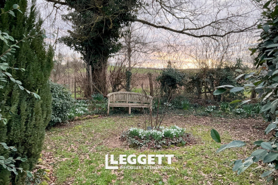 Maison &agrave; vendre &agrave; ST PARDOUX LES CARDS  - 3 pi&egrave;ces - 80 m&sup2; 