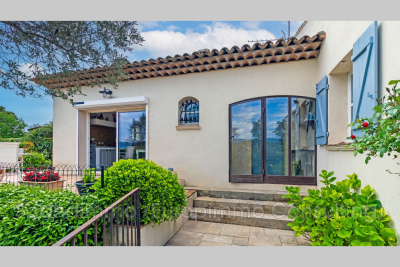 House for sale in ROQUEBRUNE-SUR-ARGENS   - 126 m&sup2; 