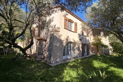 Maison &agrave; vendre &agrave; TOULON  - 7 pi&egrave;ces - 750 m&sup2; 