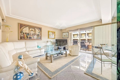 Apartment for sale in CANNES  - 2 rooms - 68 m&sup2; 