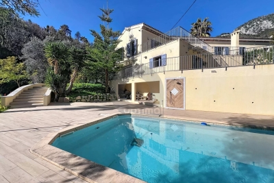 House for sale in MENTON  - 6 rooms - 250 m&sup2; 