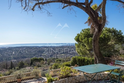 Maison &agrave; vendre &agrave; ST-JEANNET  - 7 pi&egrave;ces - 220 m&sup2; 