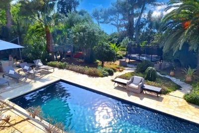 Maison &agrave; vendre &agrave; La Croix-Valmer  - 12 pi&egrave;ces 423 m&sup2; 