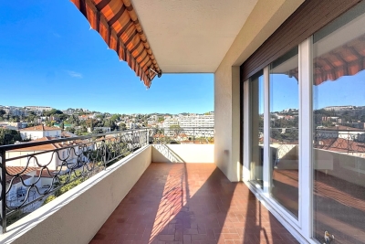 Apartment for sale in CANNES  - 3 rooms - 74 m&sup2; 