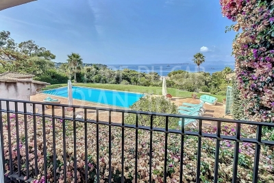 Villa à Cap d'Antibes &agrave; louer à partir de 32 000 € / semaine, Photo 16