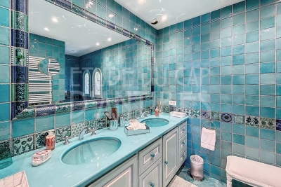 Villa à Cap d'Antibes &agrave; louer à partir de 32 000 € / semaine, Photo 18