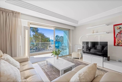 Apartment in Cannes for rental from 2 100 € / week, Photo 2