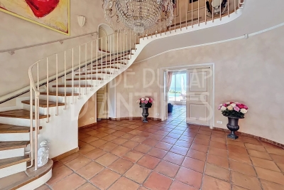 Villa à Cap d'Antibes &agrave; louer à partir de 32 000 € / semaine, Photo 5