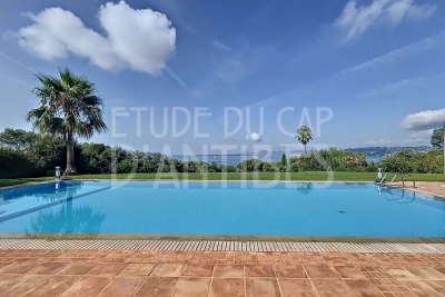 Villa à Cap d'Antibes &agrave; louer à partir de 32 000 € / semaine, Photo 10