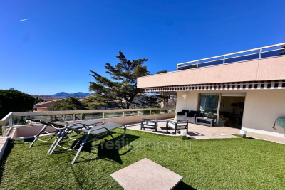 Appartement &agrave; louer &agrave; CANNES  - 3 pi&egrave;ces - 95 m&sup2; 