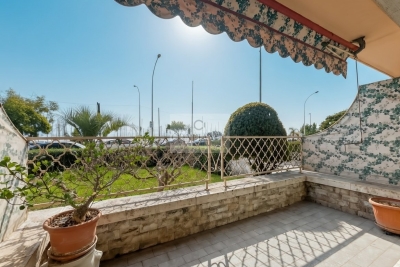 Apartment for sale in MENTON  - 2 rooms - 64 m&sup2; 