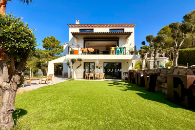 Maison &agrave; vendre &agrave; LES ISSAMBRES  - 7 pi&egrave;ces - 205 m&sup2; 
