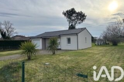 Maison &agrave; vendre &agrave; LES PEINTURES  - 3 pi&egrave;ces - 83 m&sup2; 