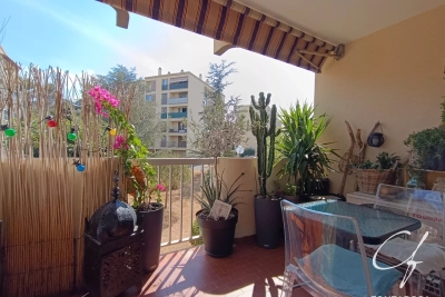 Apartment for sale in FRÉJUS  - 3 rooms - 66 m&sup2; 