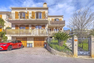 Appartement &agrave; vendre vue mer vide alpes maritimes 