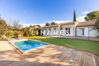 Maison &agrave; vendre &agrave; ST-CYR-SUR-MER  - 4 pi&egrave;ces - 97 m&sup2; 