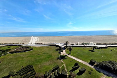 Apartment for sale in CANET PLAGE  - 3 rooms - 54 m&sup2; 