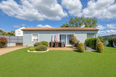 Maison &agrave; vendre &agrave; ROQUEBRUNE-SUR-ARGENS  - 4 pi&egrave;ces - 135 m&sup2; 