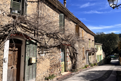 Maison &agrave; vendre &agrave; LA GARDE-FREINET La Garde-Freinet - 13 pi&egrave;ces - 400 m&sup2; 