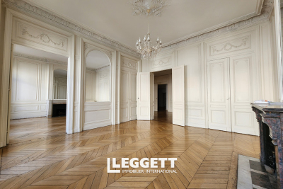 Appartement &agrave; vendre &agrave; BORDEAUX  - 4 pi&egrave;ces - 148 m&sup2; 