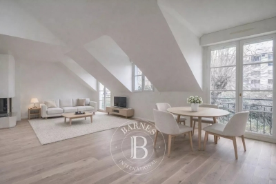 Appartement &agrave; vendre &agrave; VERSAILLES  - 5 pi&egrave;ces - 126 m&sup2; 