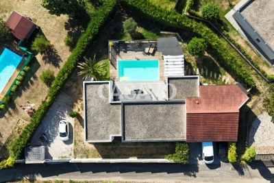 Maison &agrave; vendre &agrave; REVENTIN-VAUGRIS  - 5 pi&egrave;ces - 157 m&sup2; 