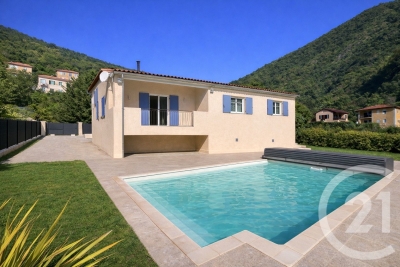 Maison &agrave; vendre &agrave; MOULINET  - 4 pi&egrave;ces - 110 m&sup2; 