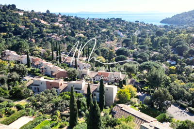 Apartment for sale in LE LAVANDOU  - 3 rooms - 38 m&sup2; 