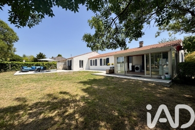 Maison &agrave; vendre &agrave; SEMUSSAC  - 7 pi&egrave;ces - 150 m&sup2; 