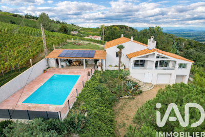 Maison &agrave; vendre &agrave; CORNAS  - 9 pi&egrave;ces - 220 m&sup2; 