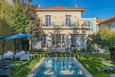 House for sale in LE CANNET  - 7 rooms - 276 m&sup2; 