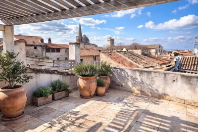 Maison &agrave; vendre &agrave; ST-RÉMY-DE-PROVENCE   - 225 m&sup2; 