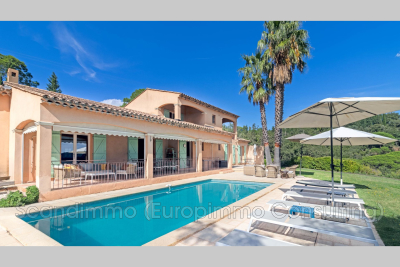 House for sale in GRIMAUD  - 5 rooms - 210 m&sup2; 