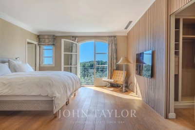 Villa à Mougins &agrave; louer à partir de 19 500 € / semaine, Photo 10
