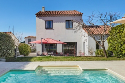 Maison &agrave; vendre terrain luynes 