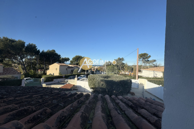 Maison &agrave; vendre &agrave; SIX-FOURS-LES-PLAGES  - 4 pi&egrave;ces - 75 m&sup2; 