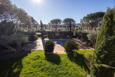Maison &agrave; vendre &agrave; GRIMAUD  - 9 pi&egrave;ces - 233 m&sup2; 