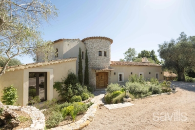 Villa à Opio &agrave; louer à partir de 16 250 € / semaine, Photo 1