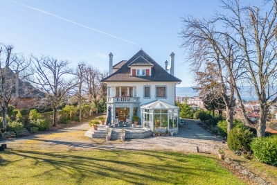 Maison &agrave; vendre &agrave; THONON-LES-BAINS  - 12 pi&egrave;ces - 425 m&sup2; 