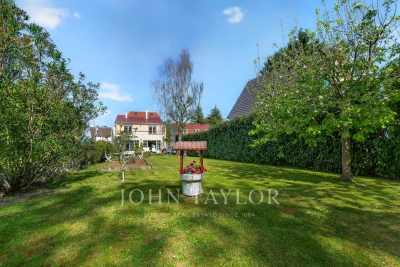 Maison &agrave; vendre &agrave; RUEIL MALMAISON  - 8 pi&egrave;ces - 400 m&sup2; 