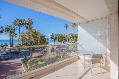 Apartment for sale in CANNES  - 3 rooms - 100 m&sup2; 